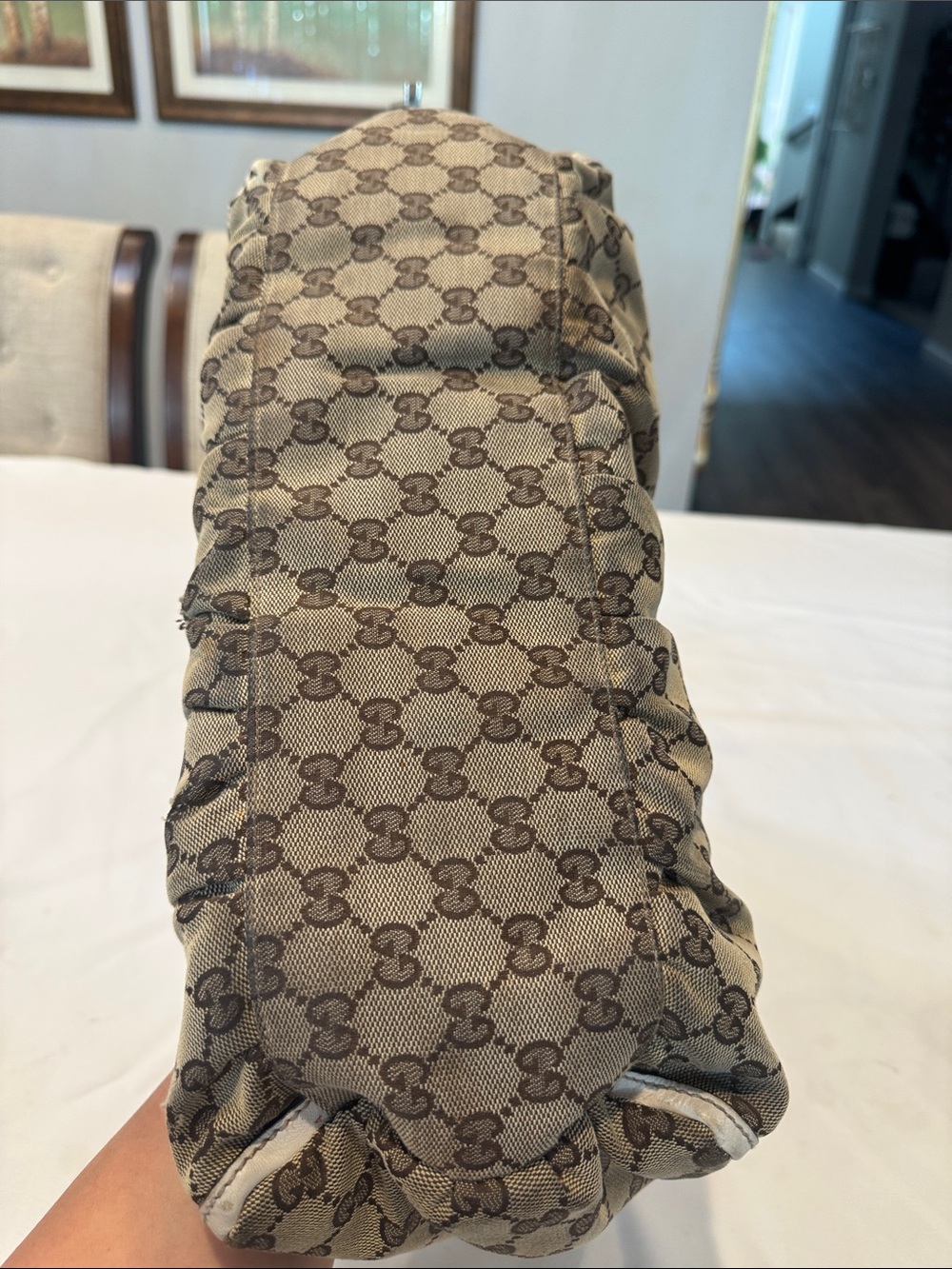 Authentic Gucci Brown GG Canvas Shoulder Hobo with White Trim - Picture 5 of 13